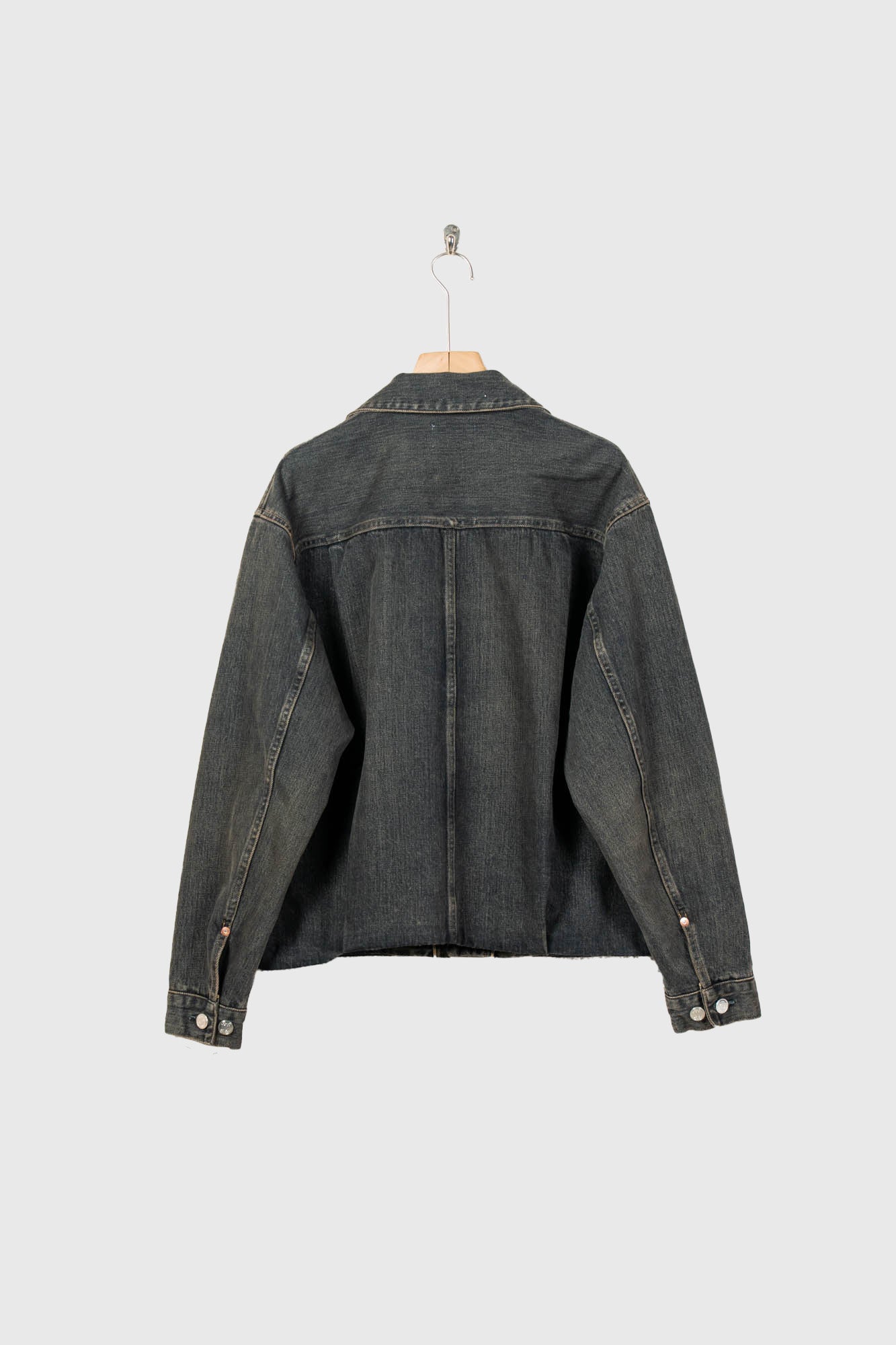 THE JEAN JACKET