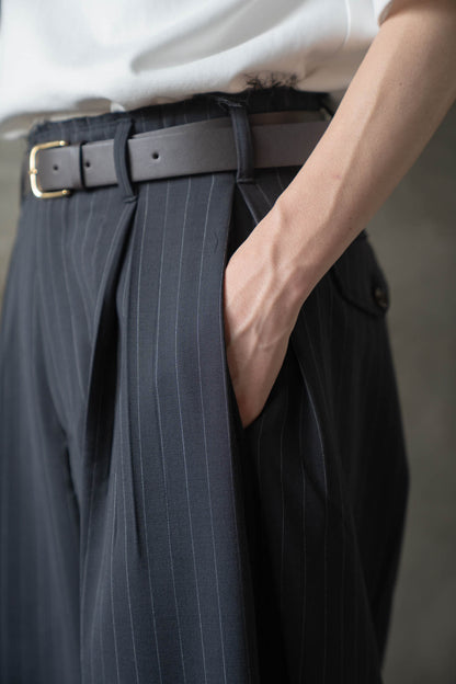 Pleats bonded wool pants