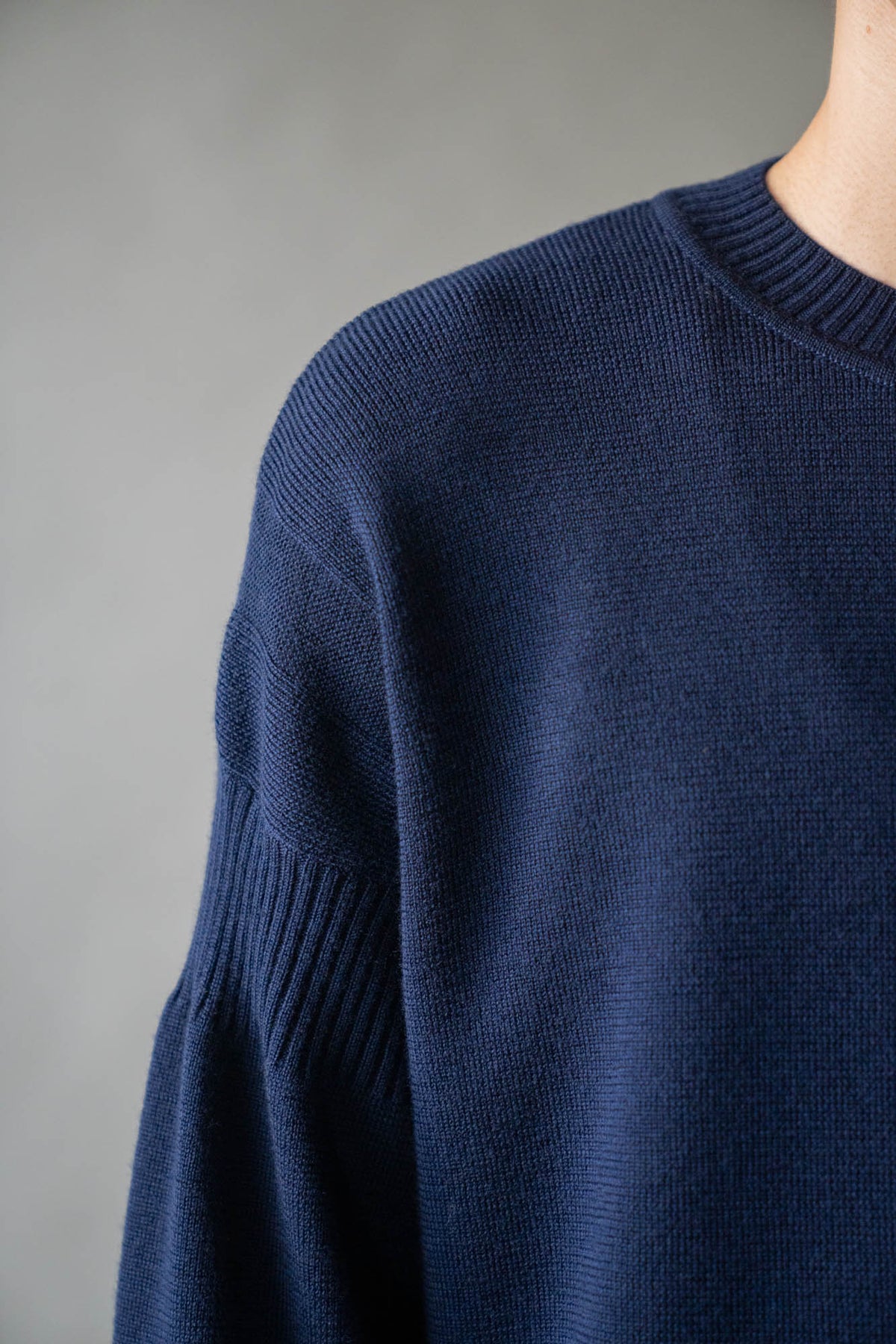 META SWEATER