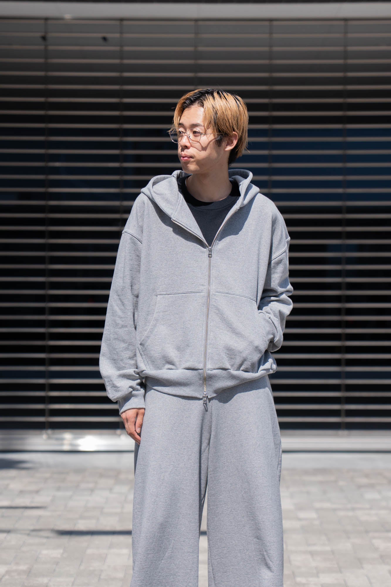(tom1034様)25ss REVERBERATE HOODY tom1034様)25ss REVERBERATE HOODY - メルカリ