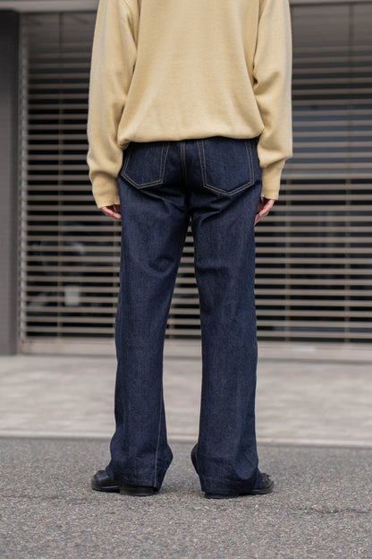 TWIST CUT DENIM JEANS(ST.1397)