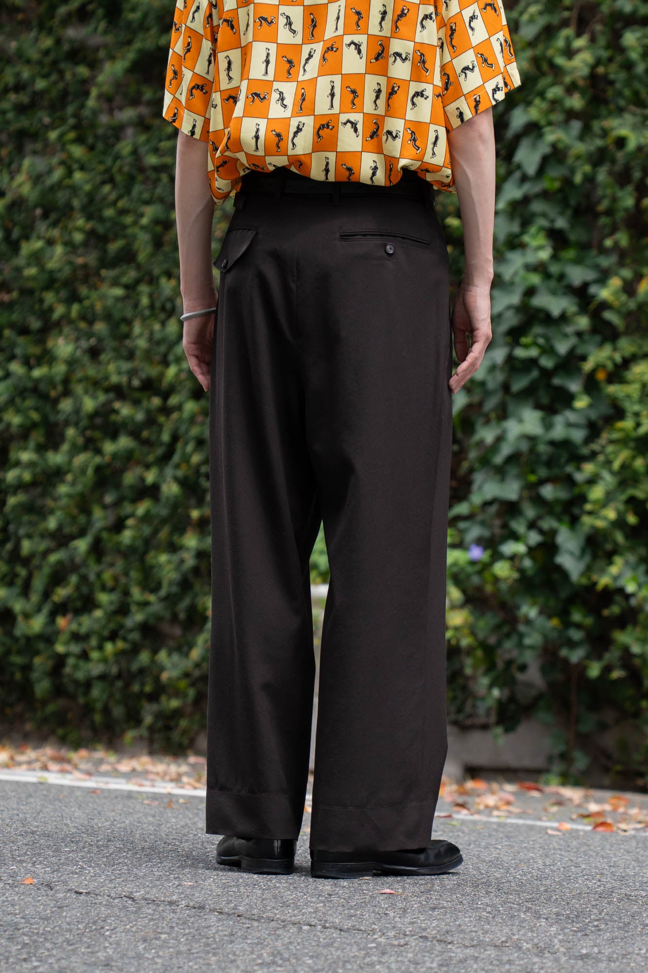 INVERTED PLEATS TROUSER