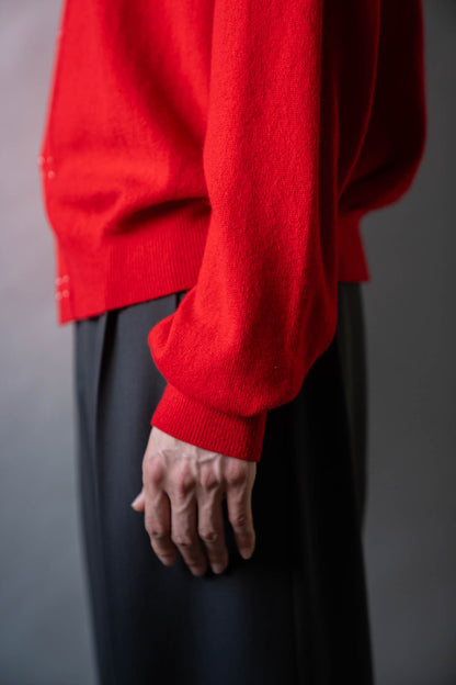 Wool knit cardigan for sign