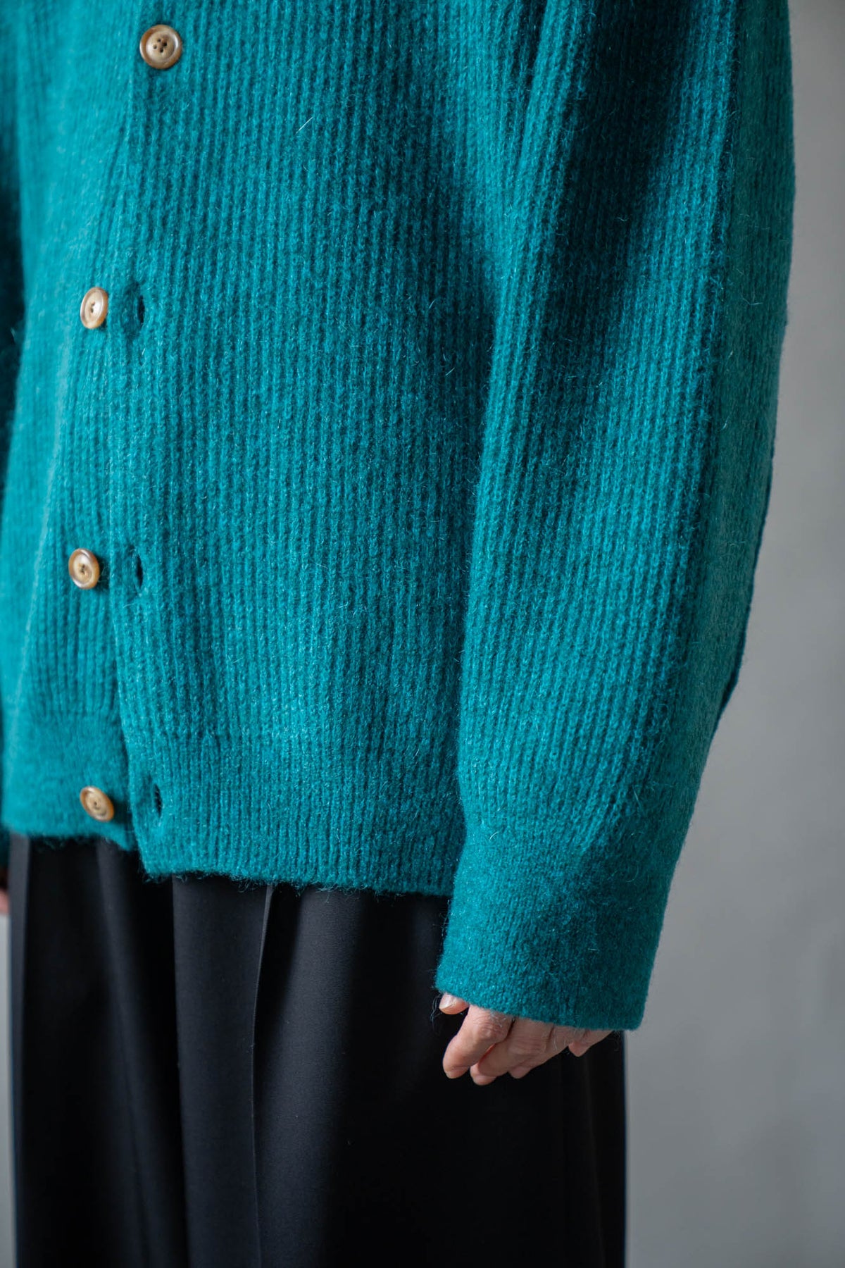 CREW-NECK KNIT CARDIGAN