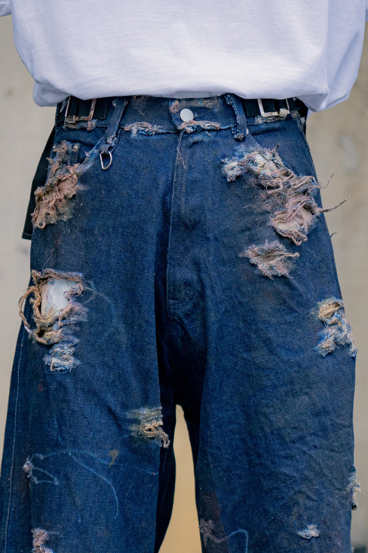 EXPLODED gout denim