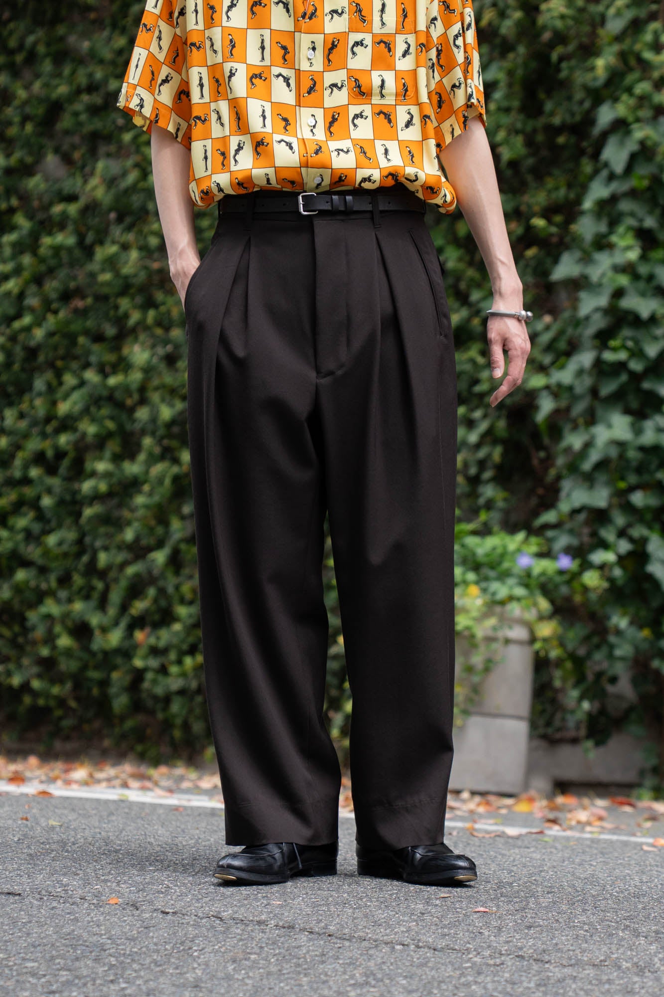 INVERTED PLEATS TROUSER