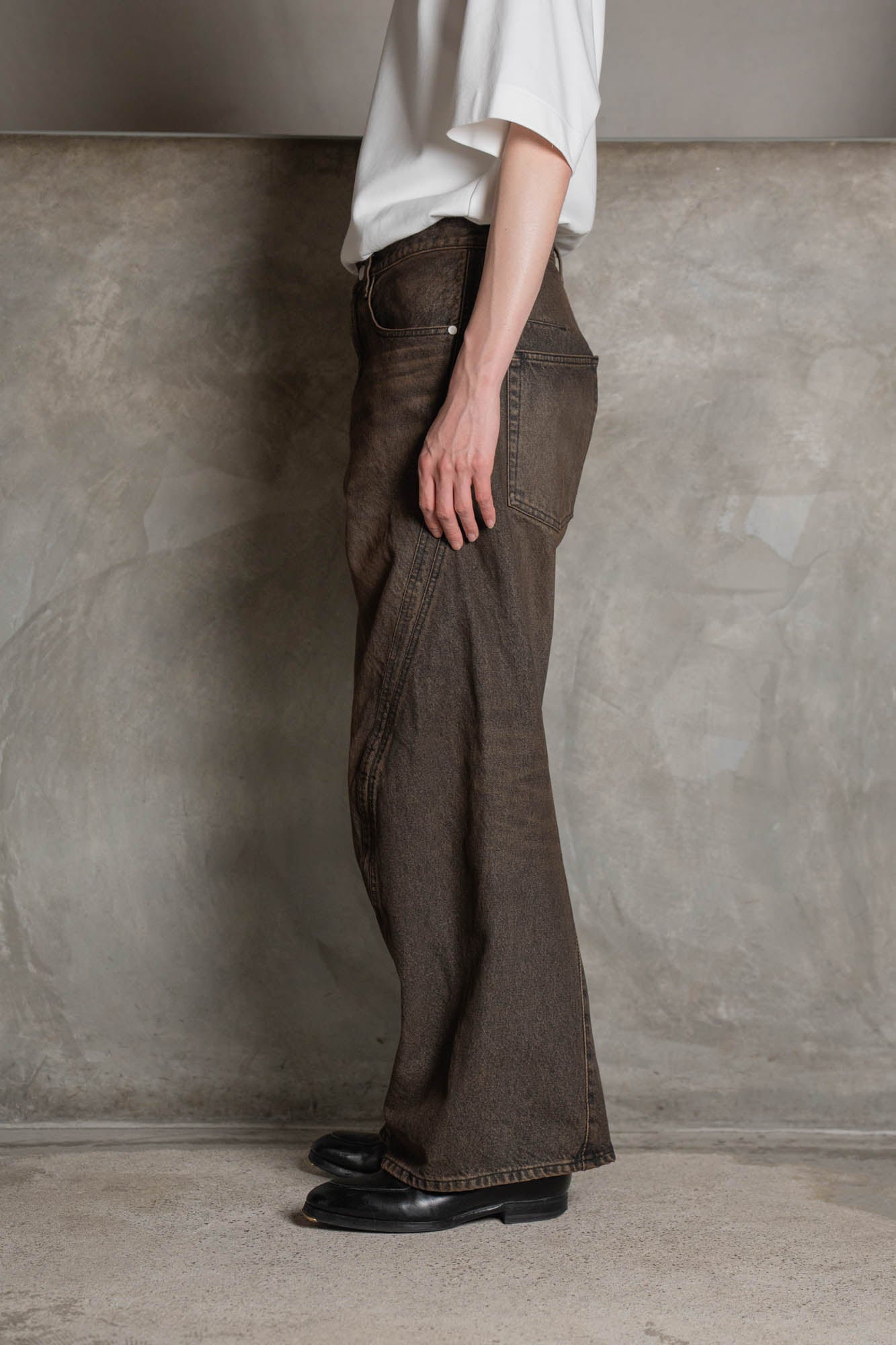 3D TWISTED WIDE LEG JEANS