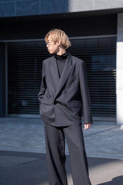 DOUBLE BREASTED TAILORED JACKET