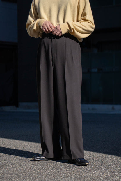 TWO TUCKS WIDE TROUSERS