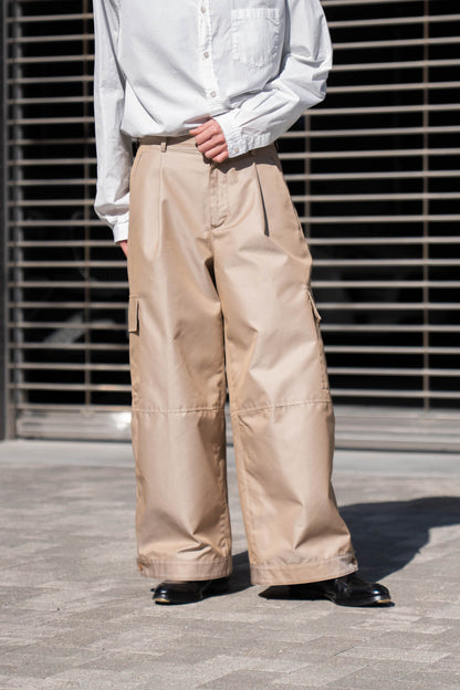 Giza cotton cargo tuck pants