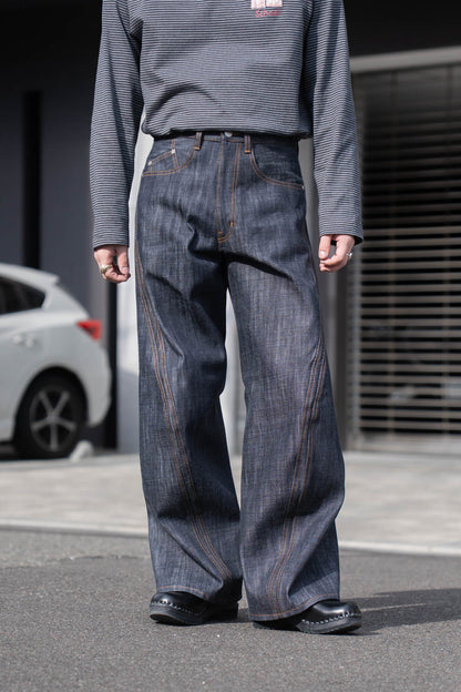 3D TWISTED WIDE LEG JEANS