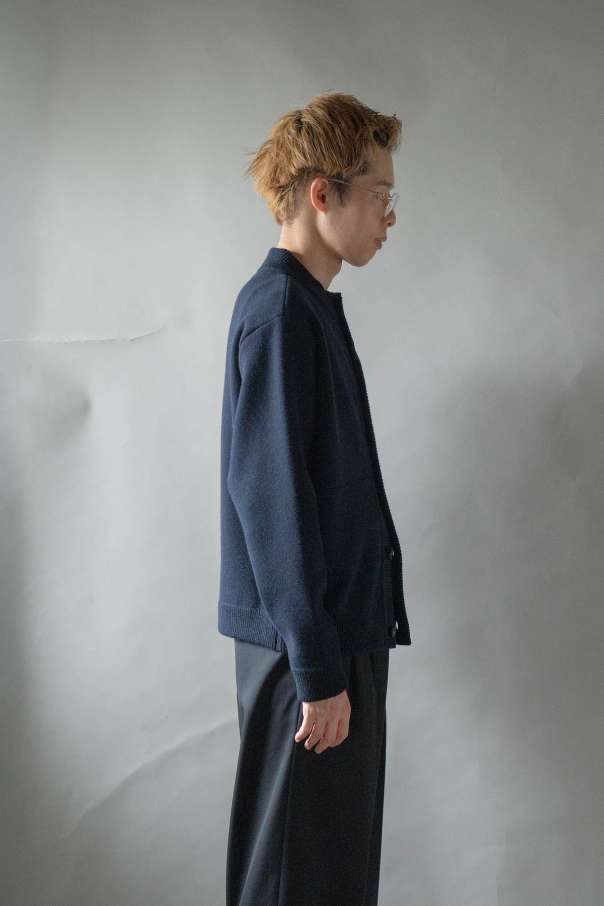CREW NECK CARDIGAN