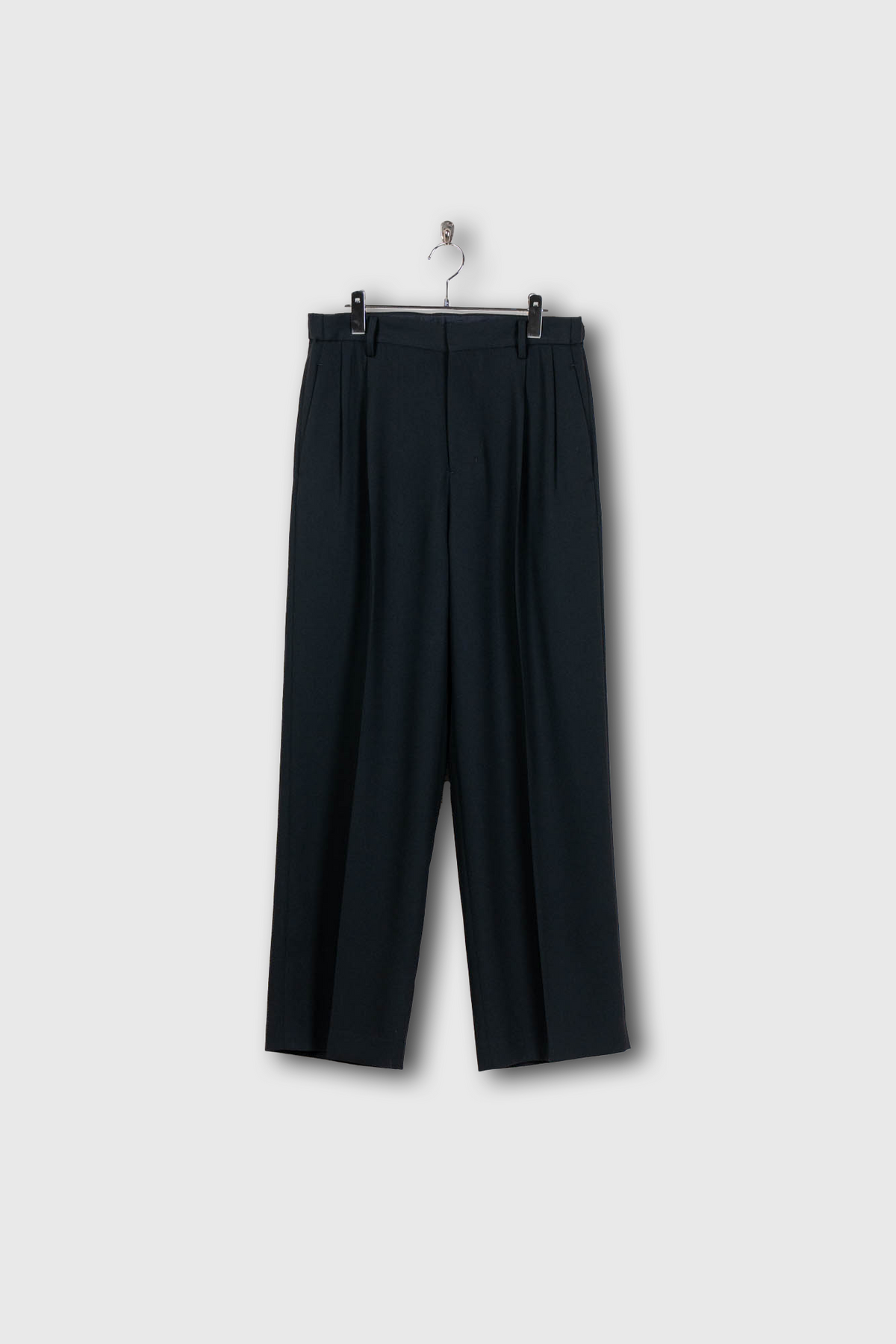 TWO-TUCKS WIDE TROUSERS