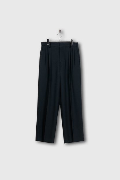 TWO-TUCKS WIDE TROUSERS