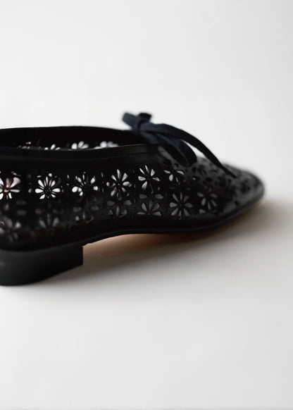 CUT PUMPS