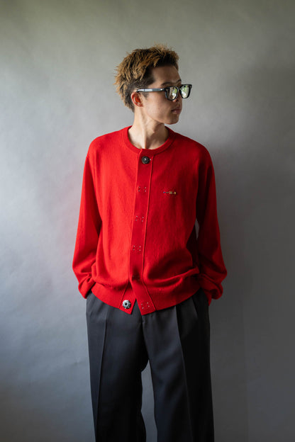 Wool knit cardigan for sign