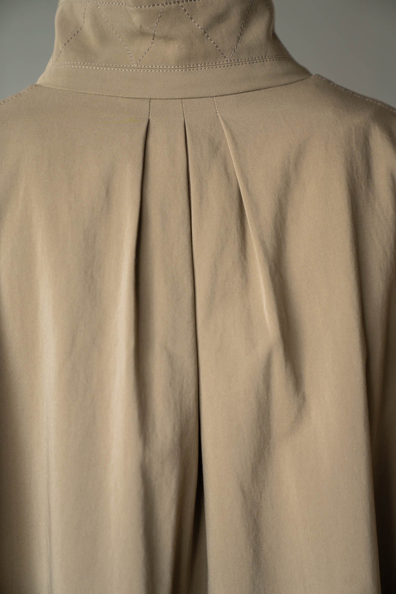 REVERSIBLE STAND-COLLAR BLOUSON