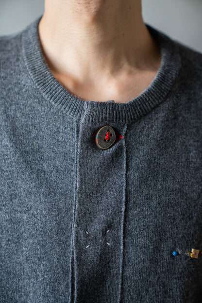 Wool knit cardigan for sign