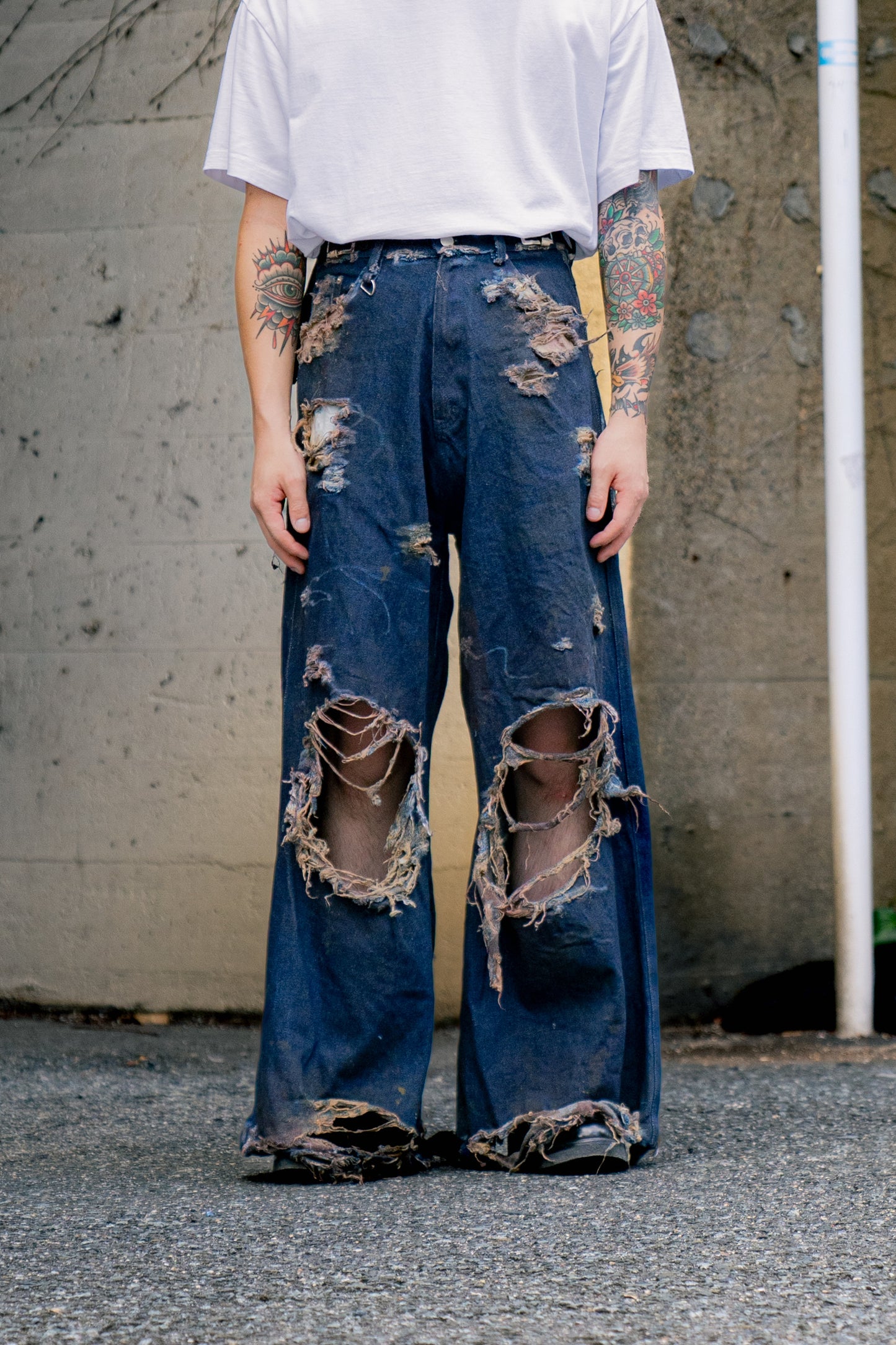 EXPLODED gout denim