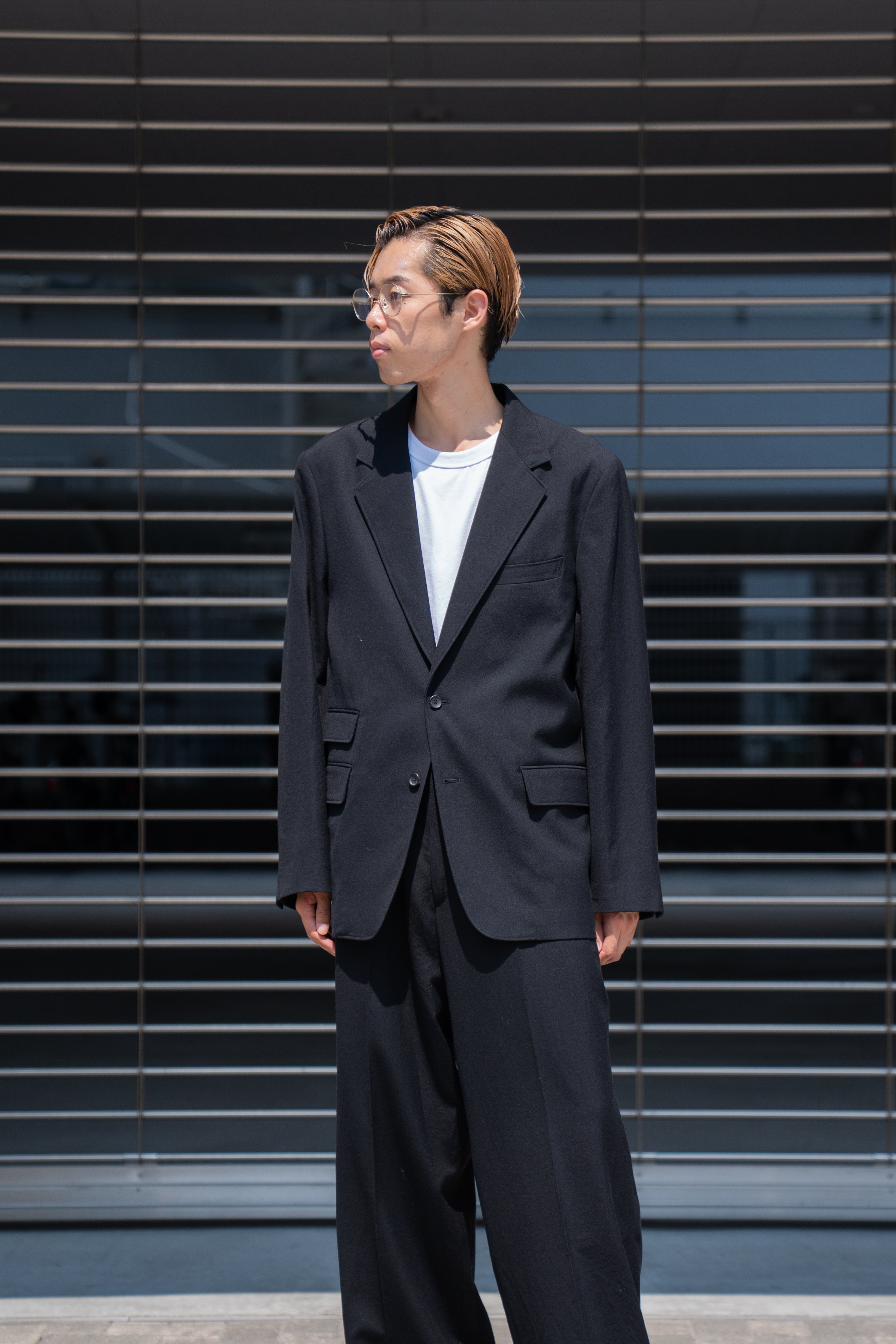 BB5B9627-5346-423E-B58E-