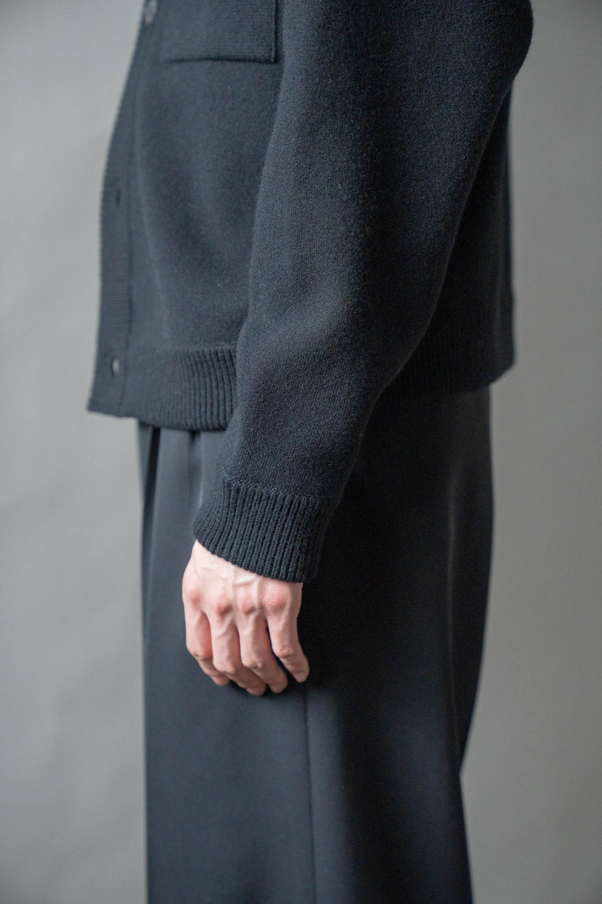 CREW NECK CARDIGAN for sign