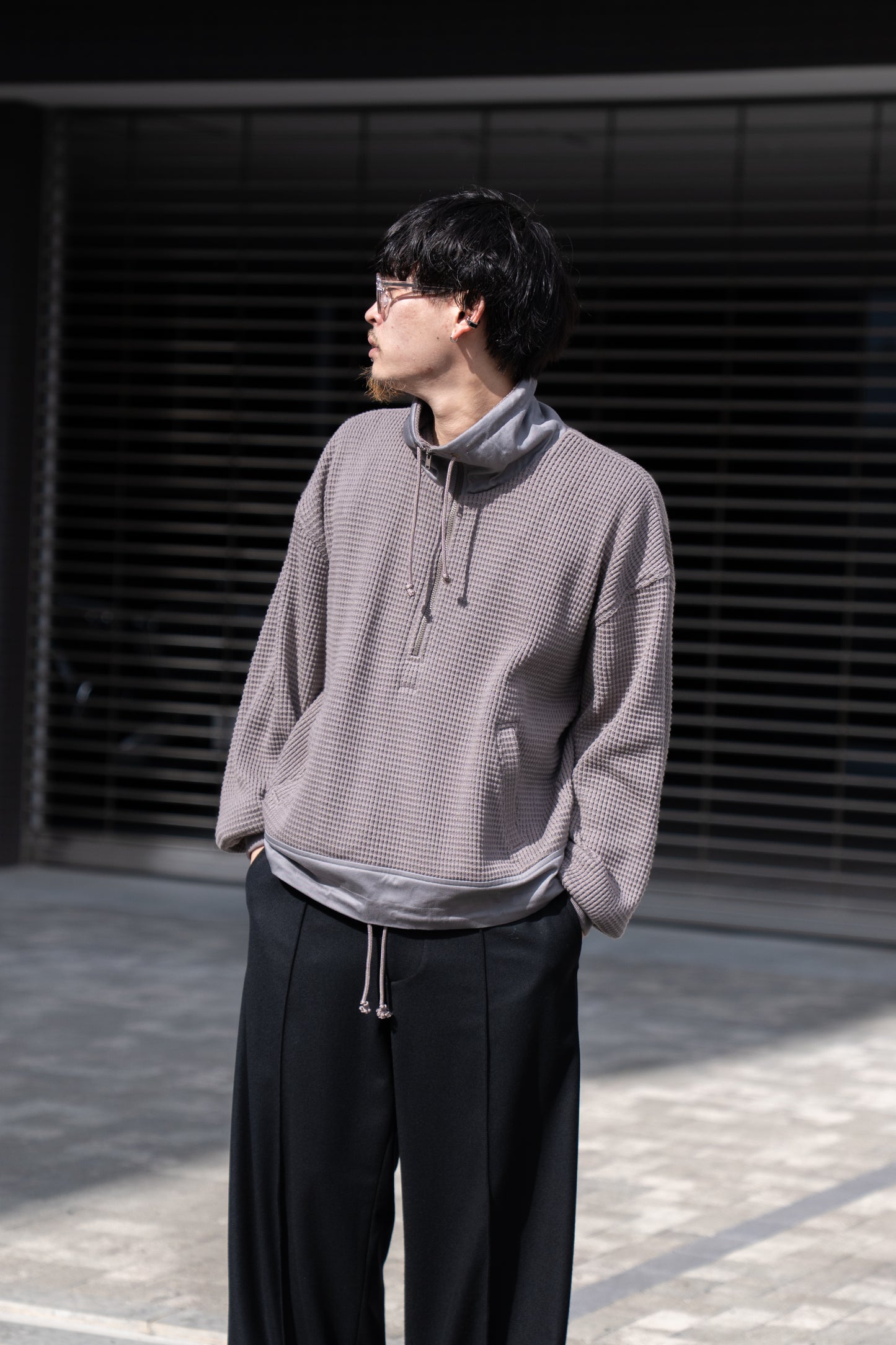 STAND COLLAR JUMPER
