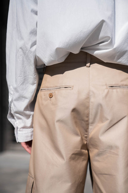 Giza cotton cargo tuck pants