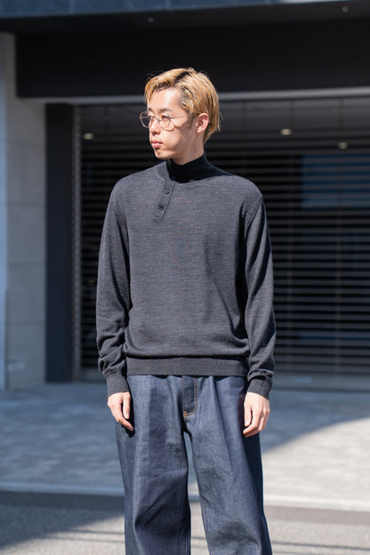 WOOL HIGH-NECK KNIT PULLOVER