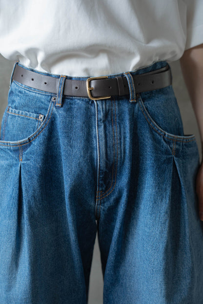 3D cutting denim pants