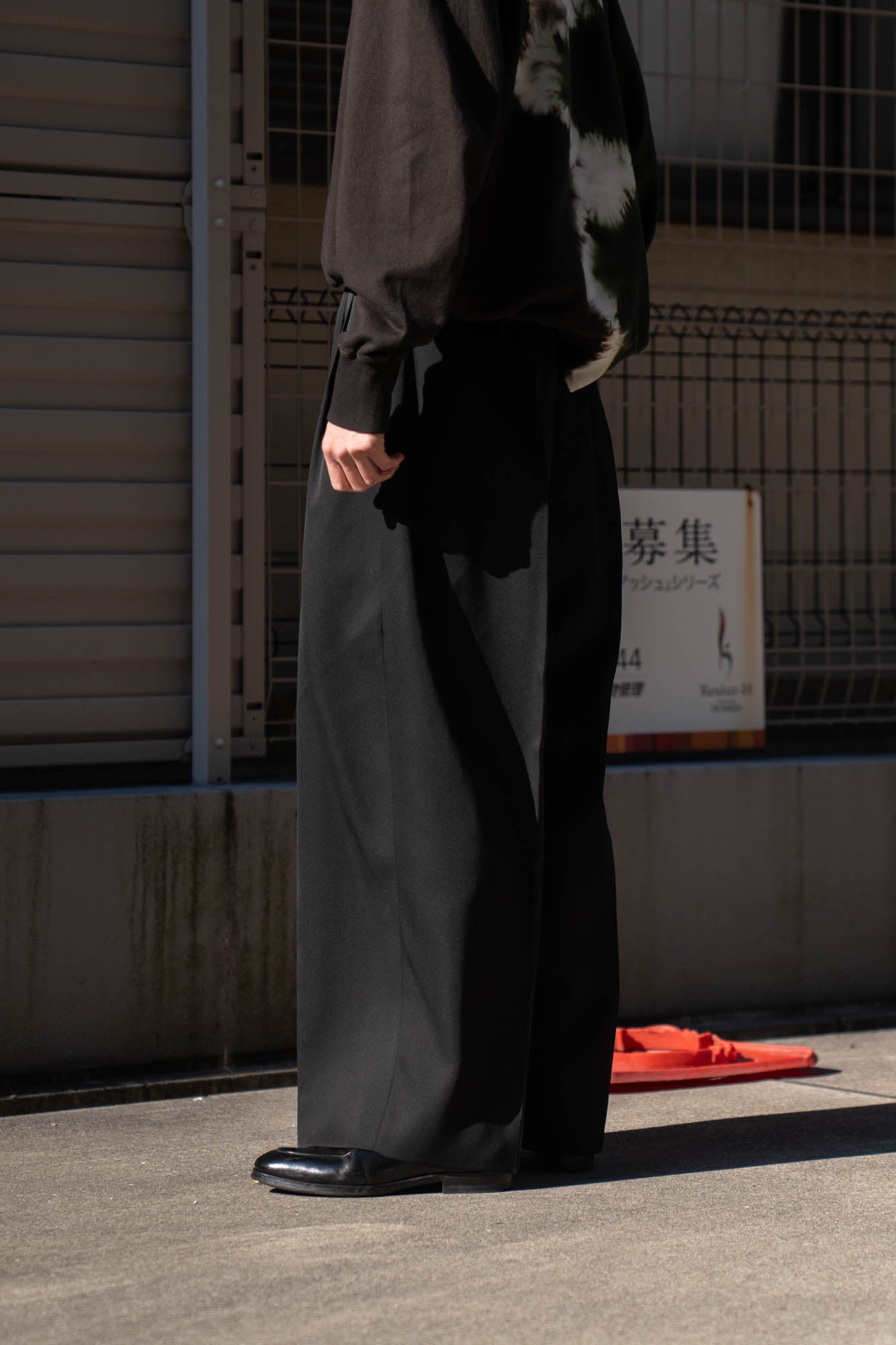 Extra Volumed Tapered Pants