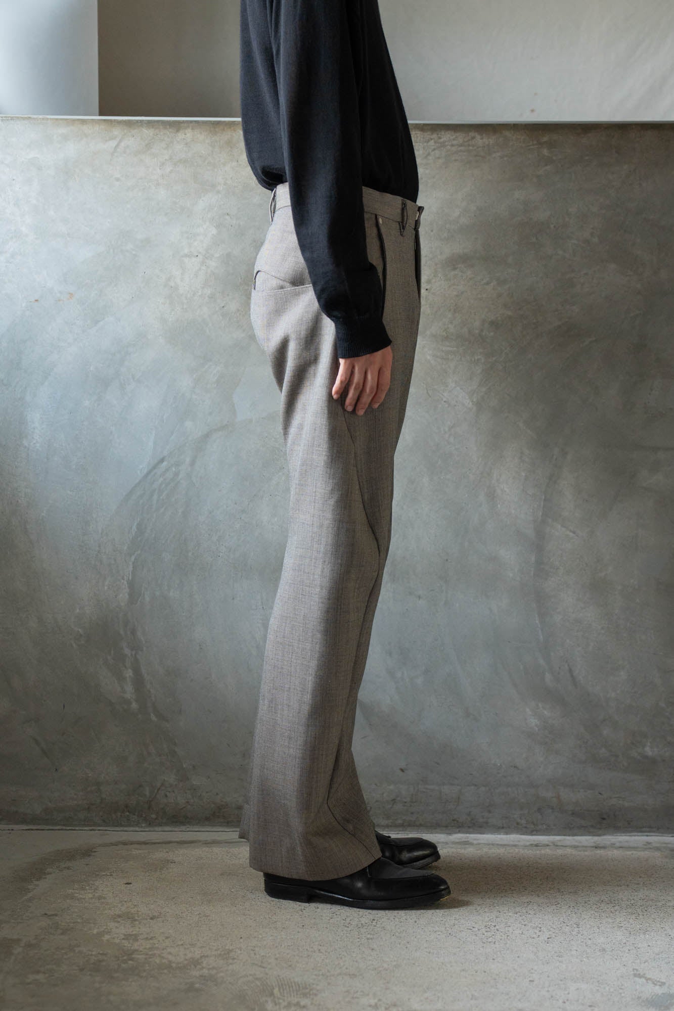 3D TWISTED TAILORED PANTS