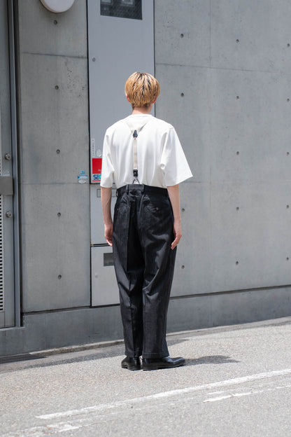 sign別注 Two-tuck trousers with suspenders