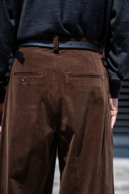 CORDUROY 2TUCK WIDE TROUSERS