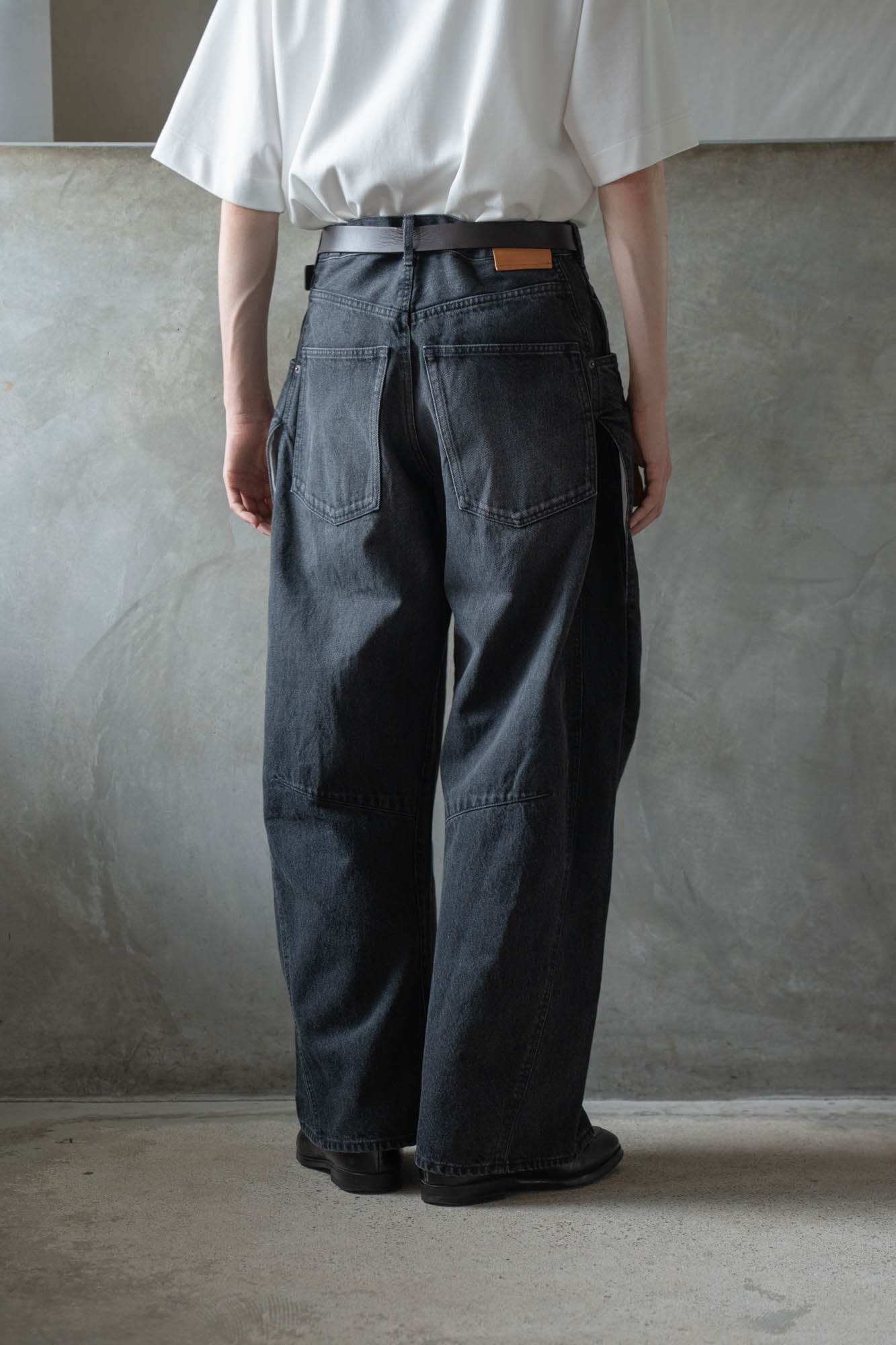 3D cutting denim pants