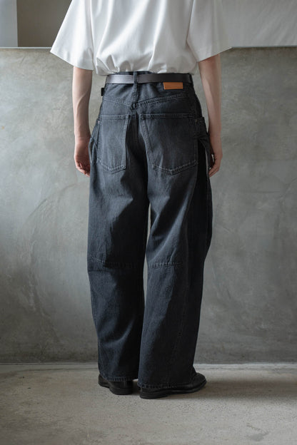 3D cutting denim pants