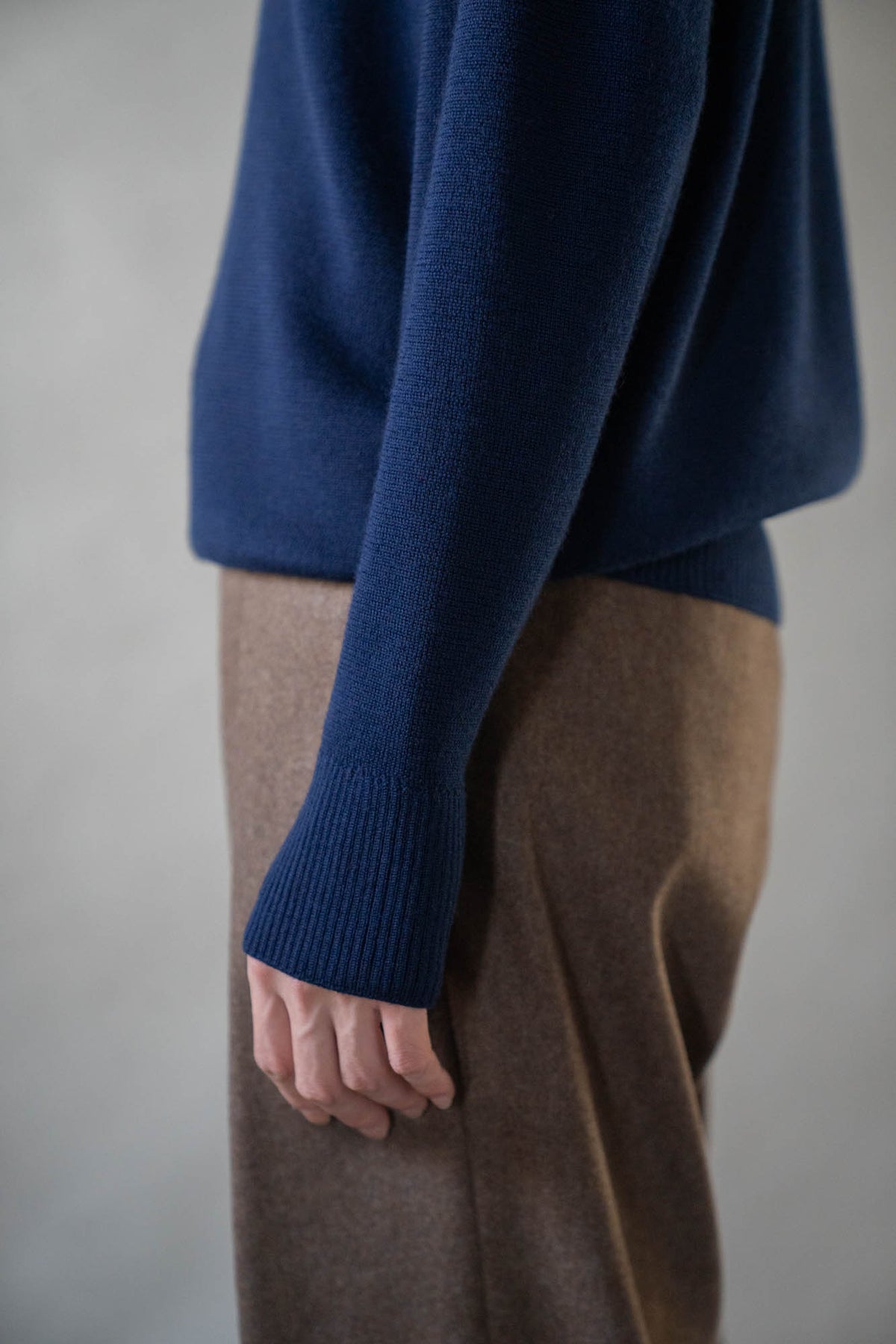 META SWEATER