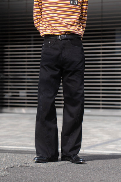 3D TWISTED WIDE LEG JEANS