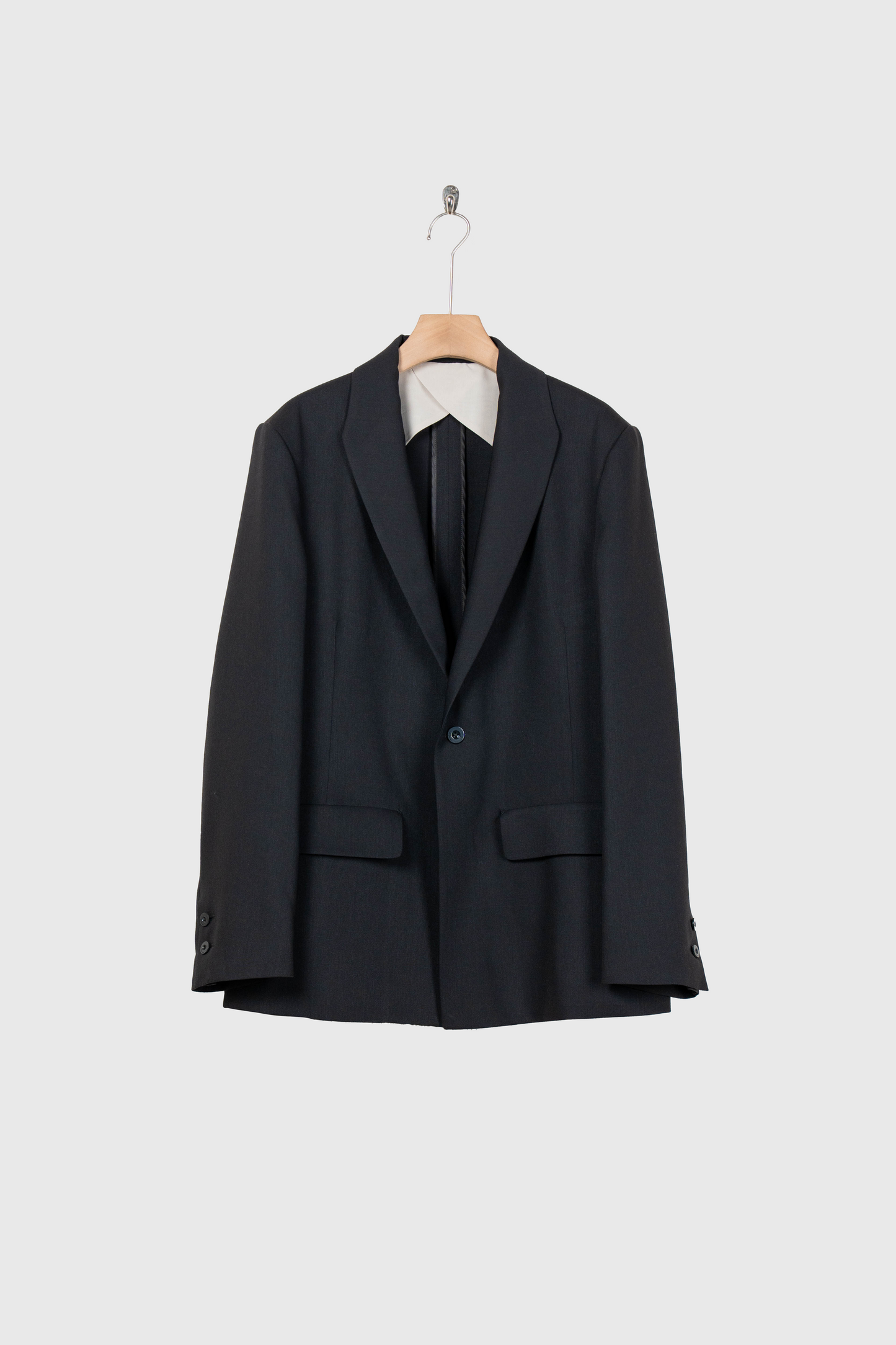 MODIFIED SHAWL COLLAR JACKET