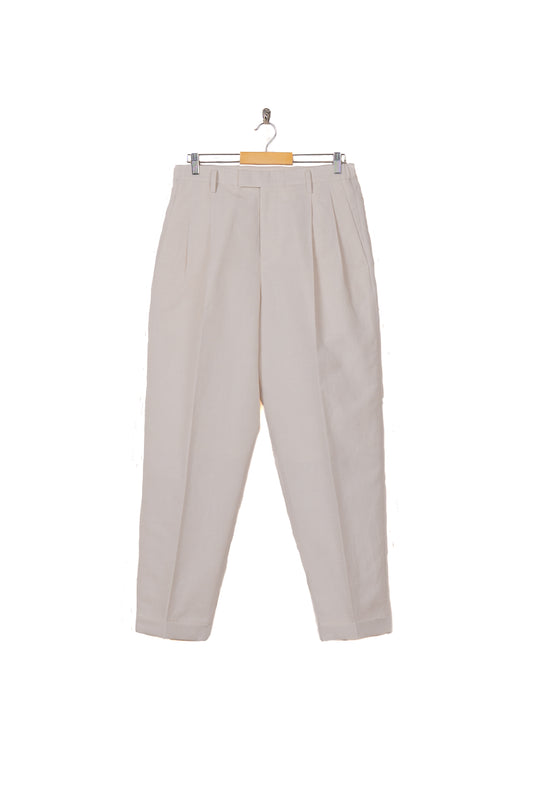 TWO TUCKS TAPERED TROUSERS