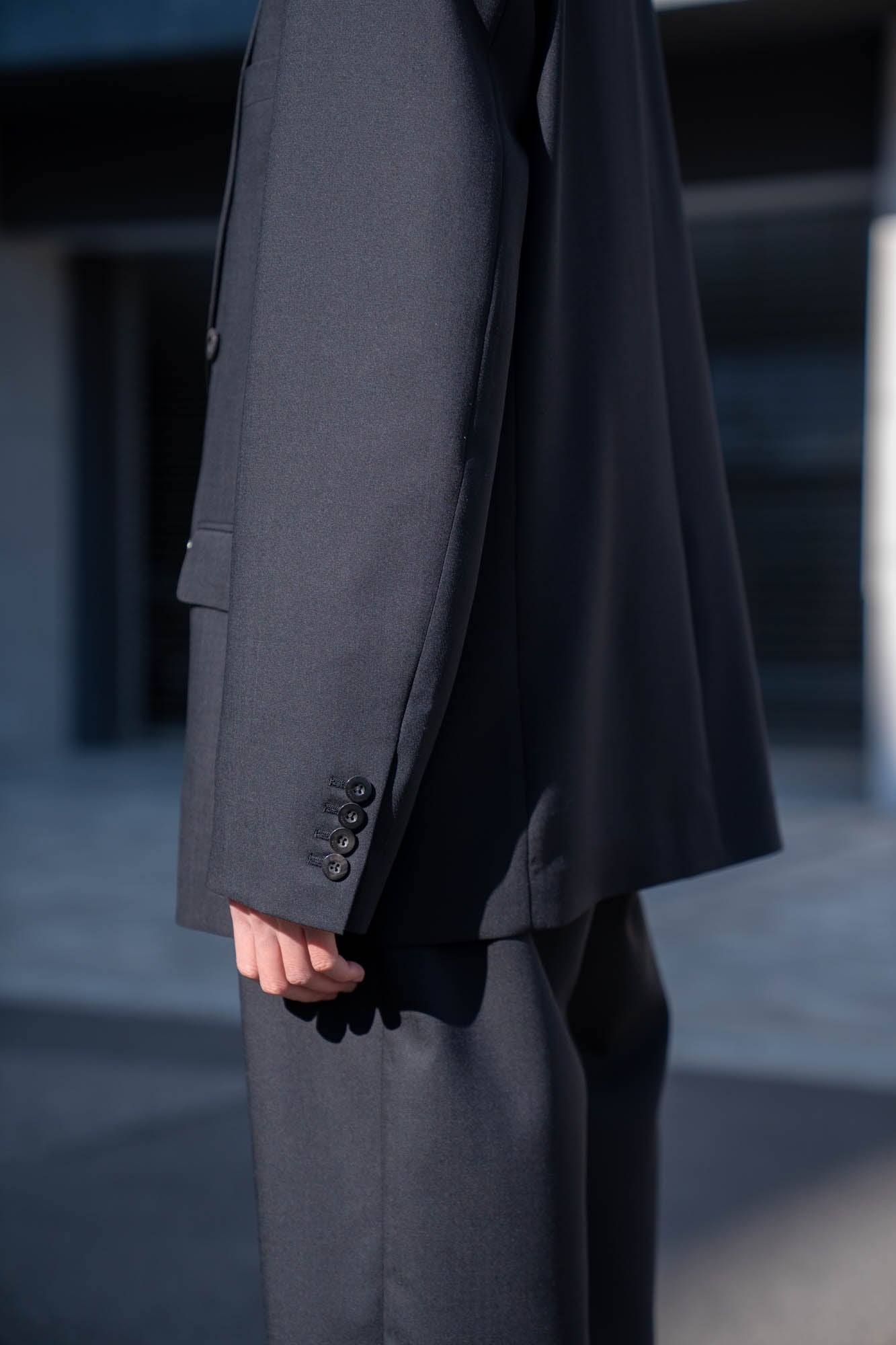 DOUBLE BREASTED TAILORED JACKET