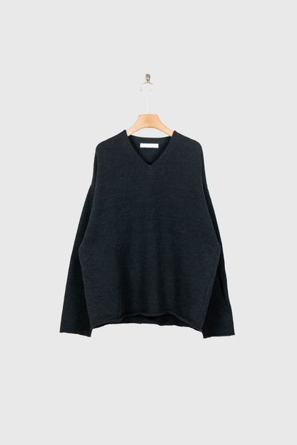 V-NECK SWEATER