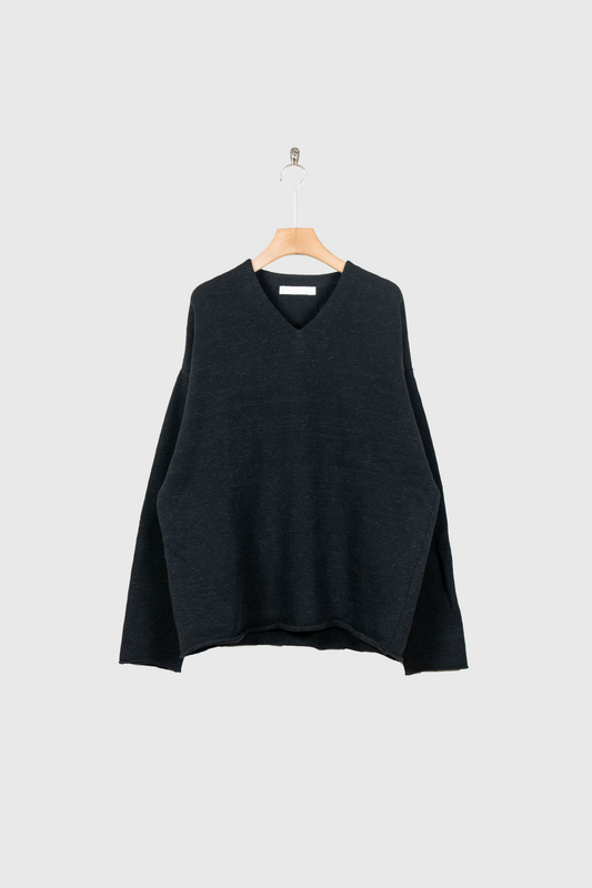 V-NECK SWEATER