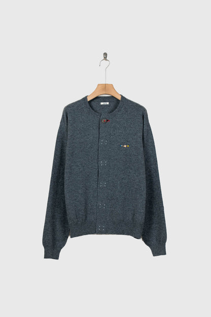 Wool knit cardigan for sign