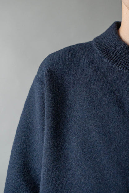 CREW NECK CARDIGAN