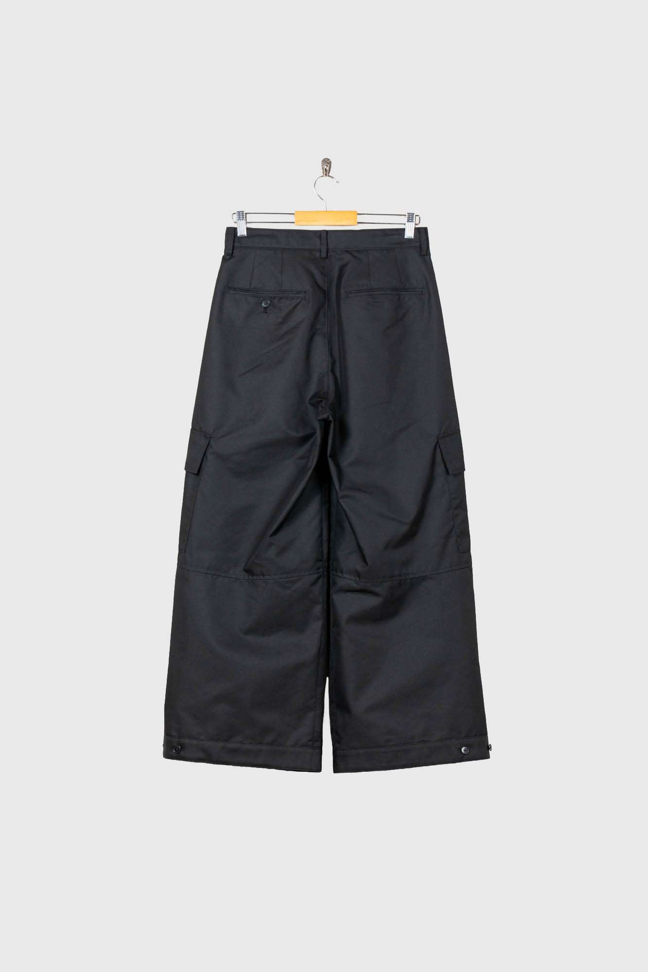 Giza cotton cargo tuck pants