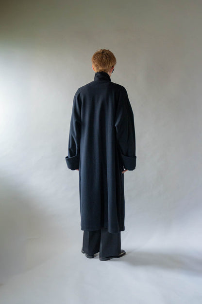 STAND-COLLAR COAT