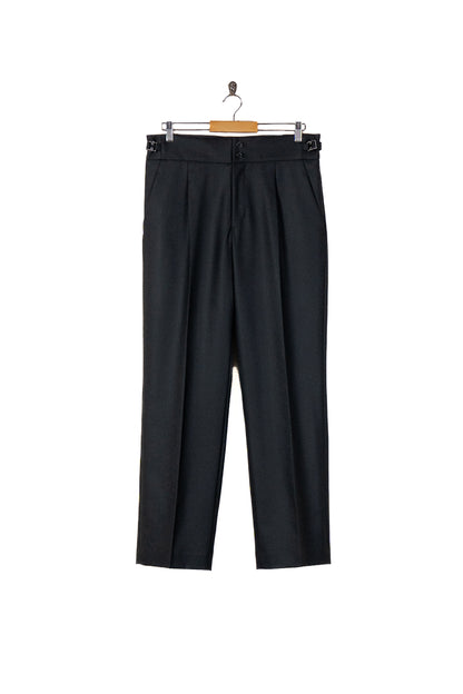 ONE TUCK STRAIGHT TROUSERS