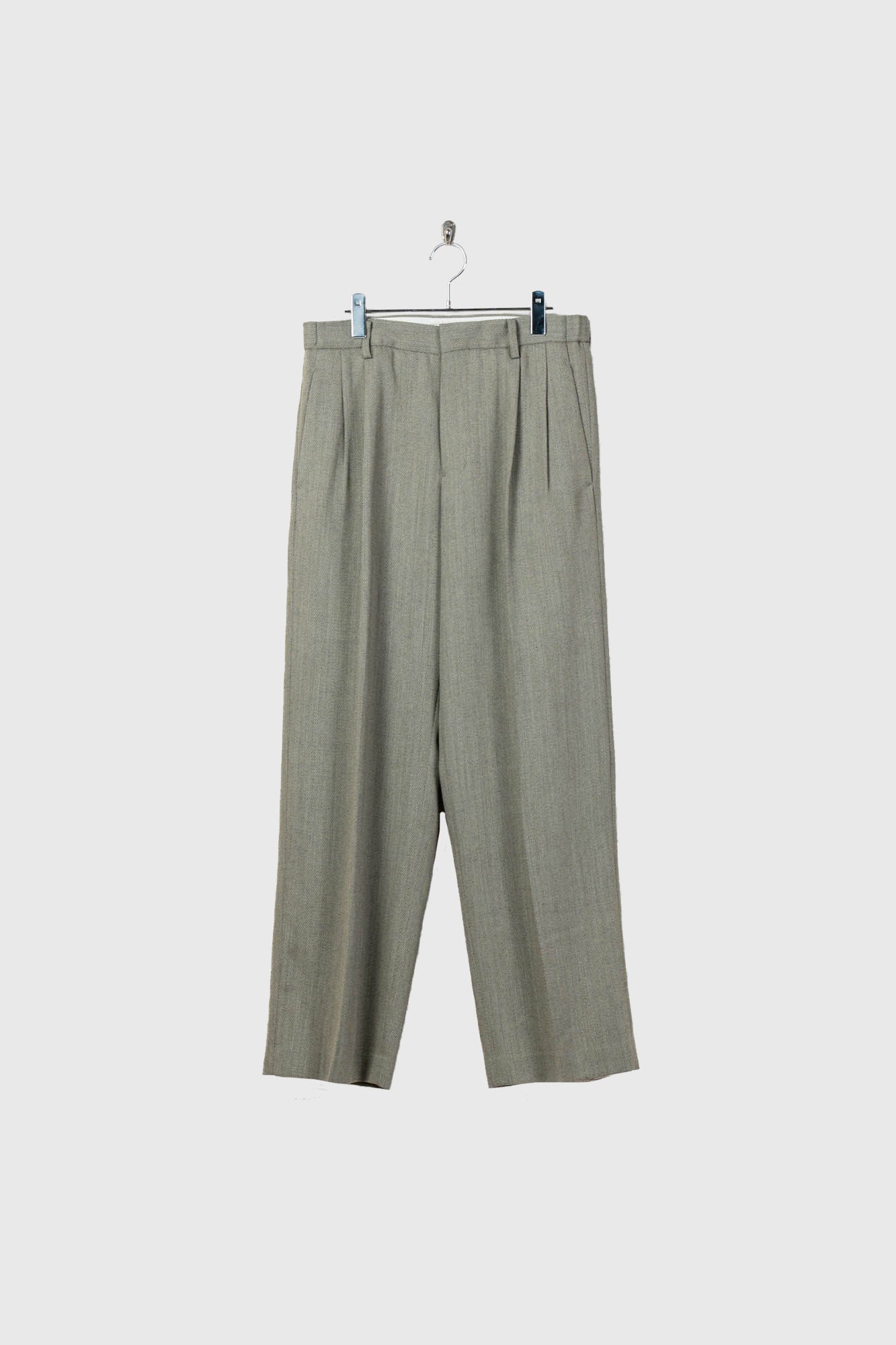 TWO-TUCKS WIDE TROUSERS