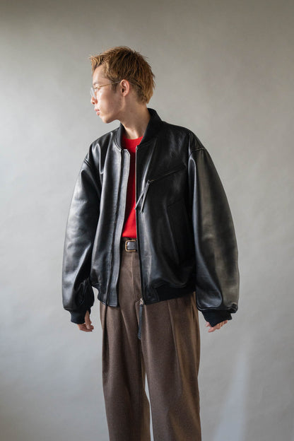 BOMBER JACKET
