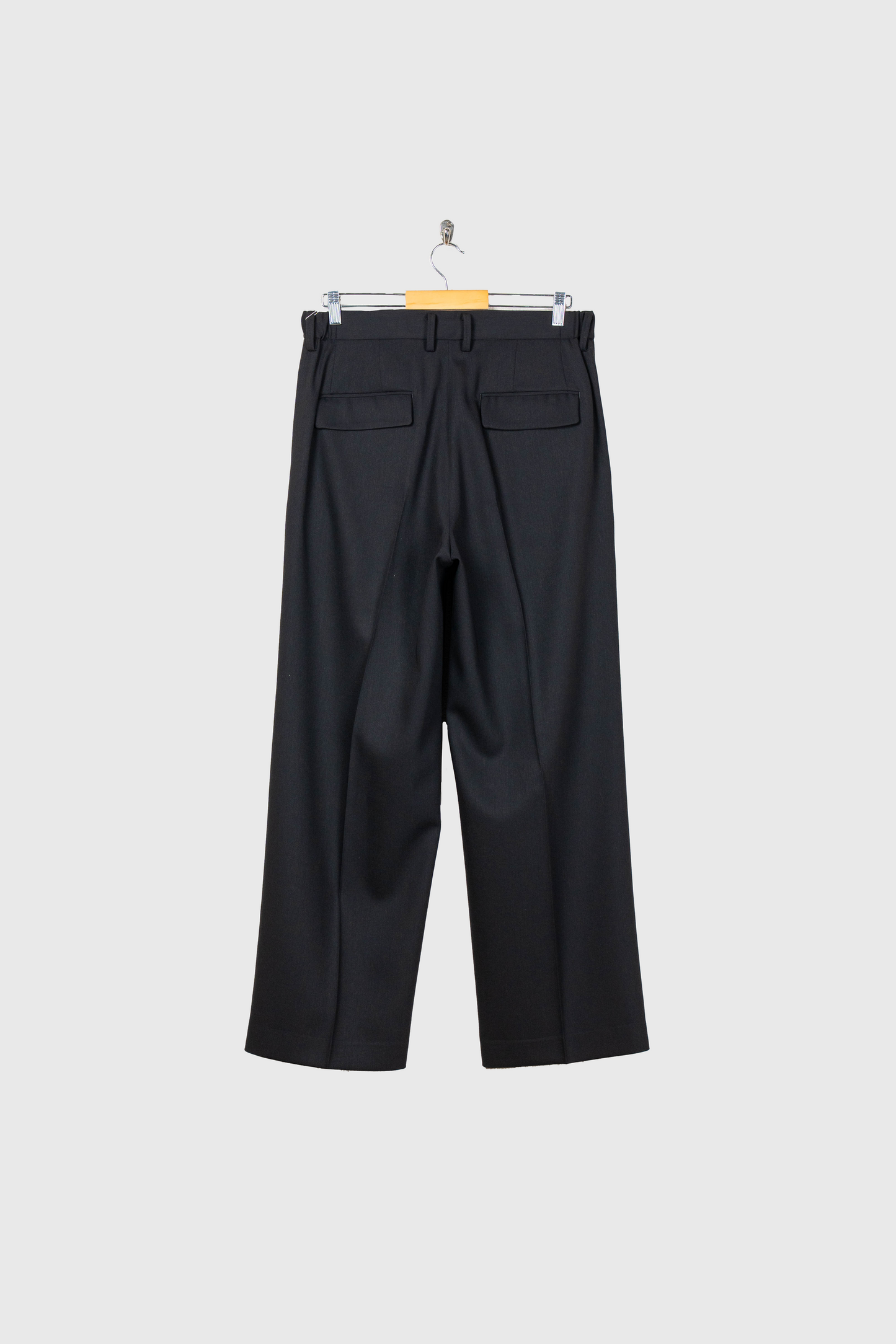 TWO TUCKS WIDE TROUSERS
